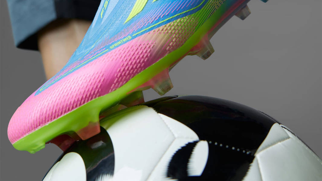 adidas F50 Elite Laceless FG Blue Yellow Closeup
