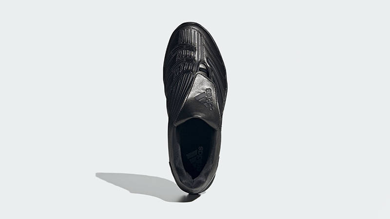 adidas Predator Megaride Triple Black JP7120 middle