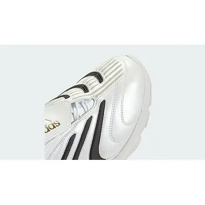 adidas Predator Megaride White Black JP7121 toe