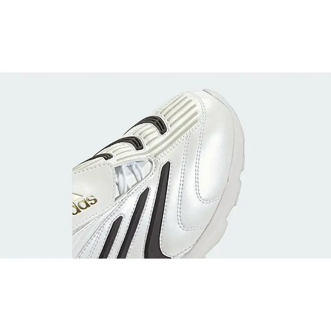 adidas Predator Megaride White Black JP7121 toe