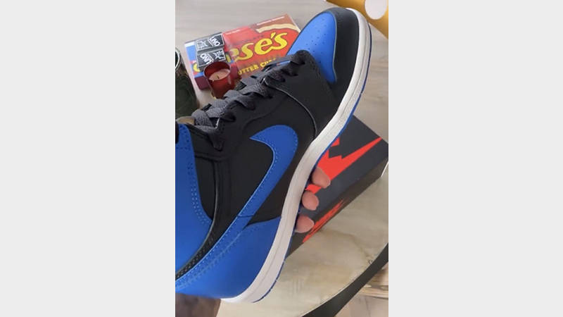 Air Jordan 1 High 85 Royal side front