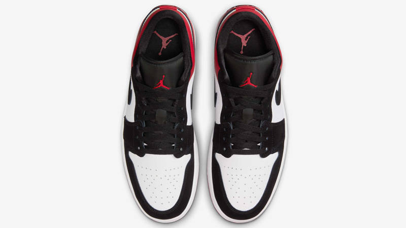 Air Jordan 1 Low Black Toe 2025 Middle