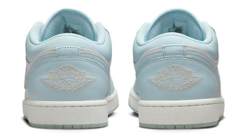 Air Jordan 1 Low SE Glacier Blue Back