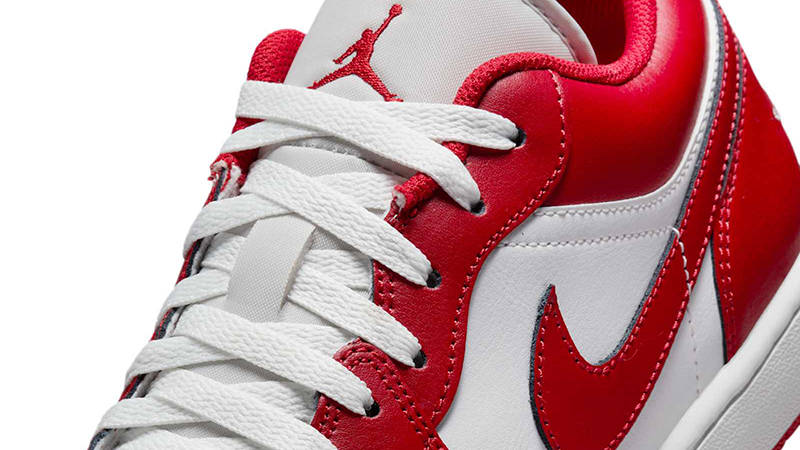 Air Jordan 1 Low Varsity Red 553558-166 Detail