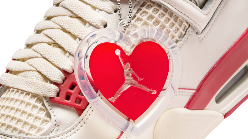 Air Jordan 4 Valentine's Day Tag