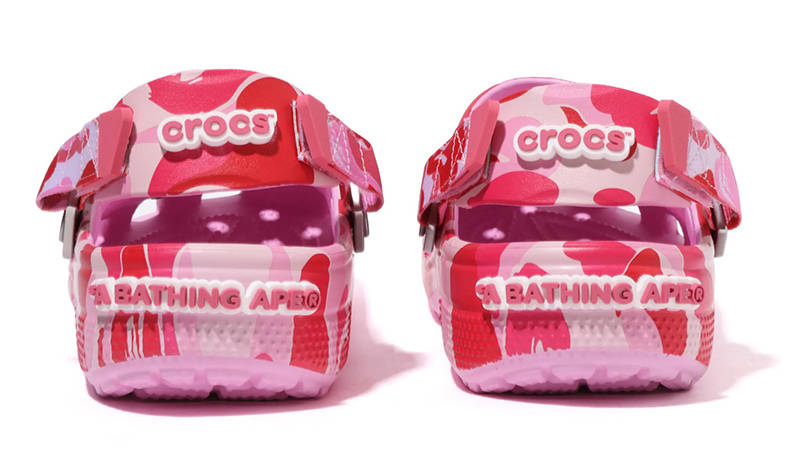 A BATHING APE × Crocs Clog Pink 29545722_59469782_600.jpg