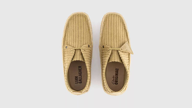 Clarks Desert Rain Maple Cord Ankle Boots middle