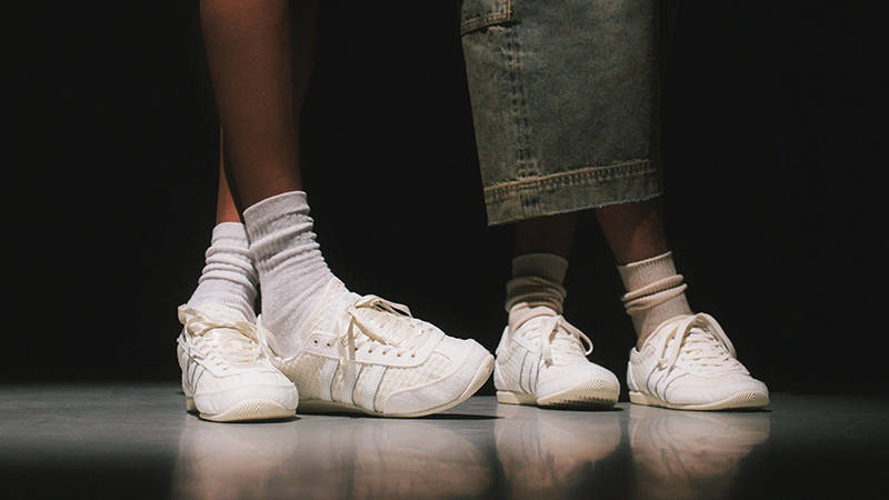 adidas self tying shoes