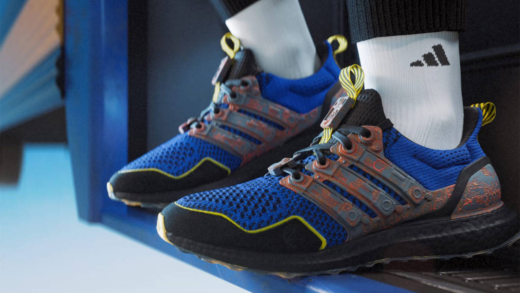 Fortnite x adidas Ultraboost Battle Bus Blue JQ0713 The