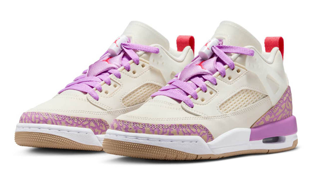 Lola Bunny Jordan Retro Kids Nike Girls Air Jordan Mid GG 