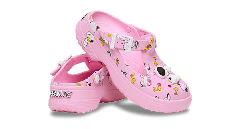 Mary Jane x Crocs Classic Clog Peanuts Snoopy and Woodstock 211130-90H front