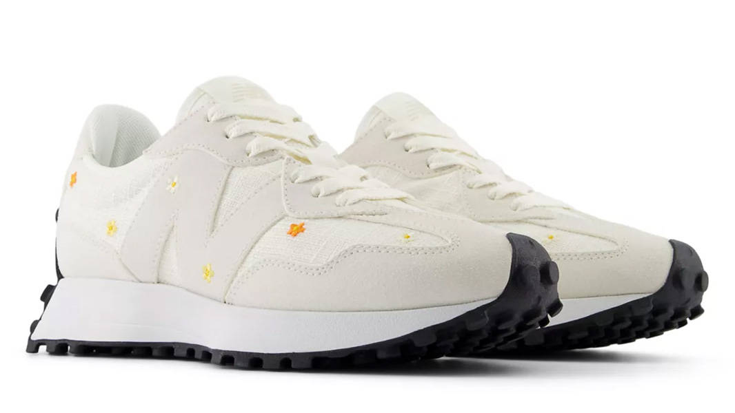 New Balance 327 Flowers Sea Salt Front