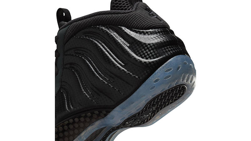 foamposite carbon fiber