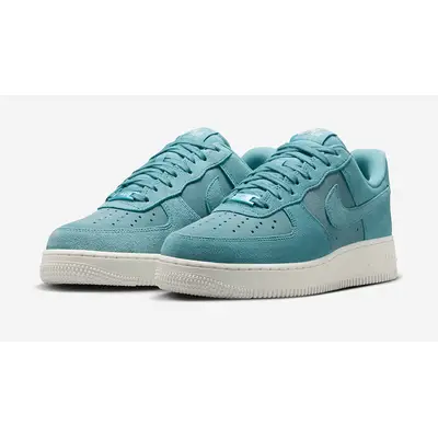 Nike Air Force 1 Low Suede Club Teal Blue HJ5336-400 front