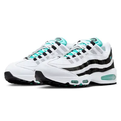 Nike Air Max 95 Black Border Front