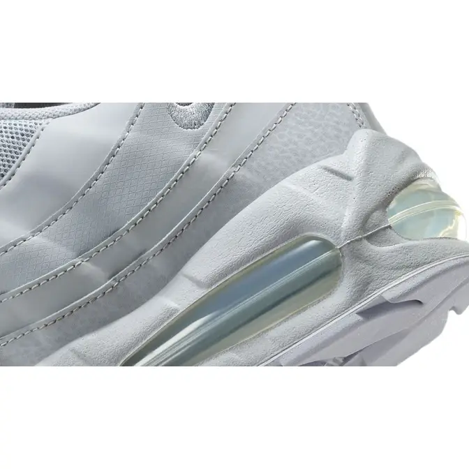 Nike Air Max 95 OG Big Bubble Wolf Grey Closeup