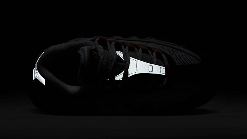 Nike Air Max 95 Recraft PS Bright Mandarin II5338-006 in dark