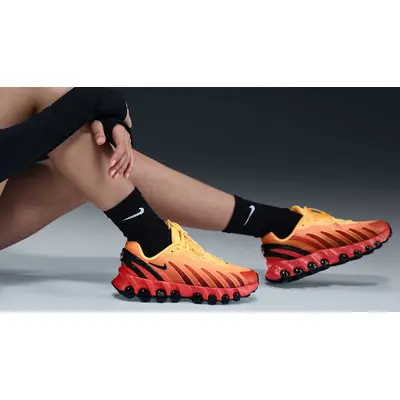 Nike Air Max Dn8 GS Team Orange HF7310-800 on feet