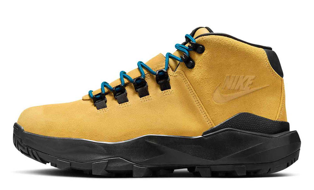 Nike Cygnal Solar Flare FV4332-700