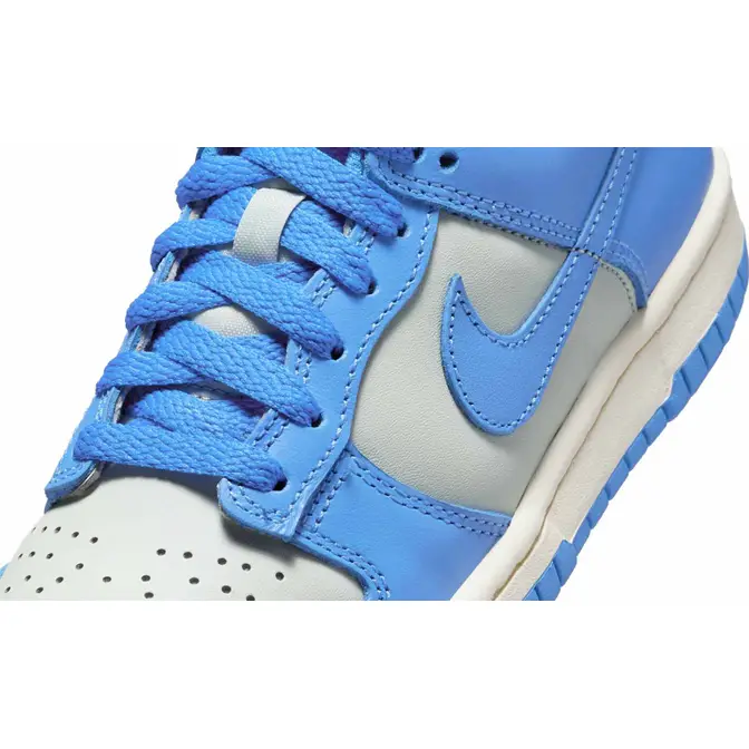 Nike Dunk Low GS Light Photo Blue Side