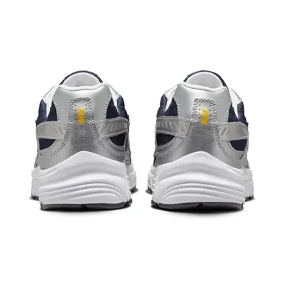 Nike Initiator Obsidian Silver Gold Back