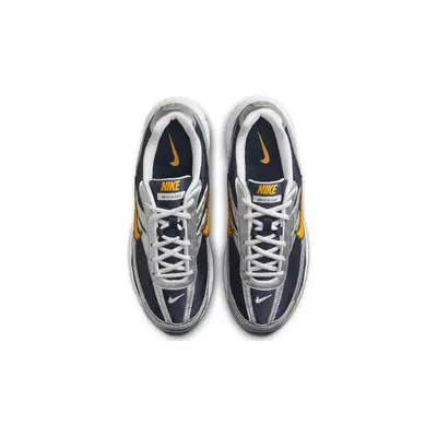 Nike Initiator Obsidian Silver Gold Middle