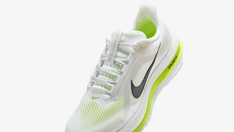 Nike Pegasus Premium White Volt HQ2592-100 tongue