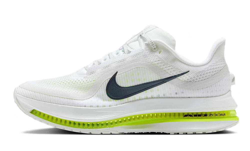 mens white nike pegasus