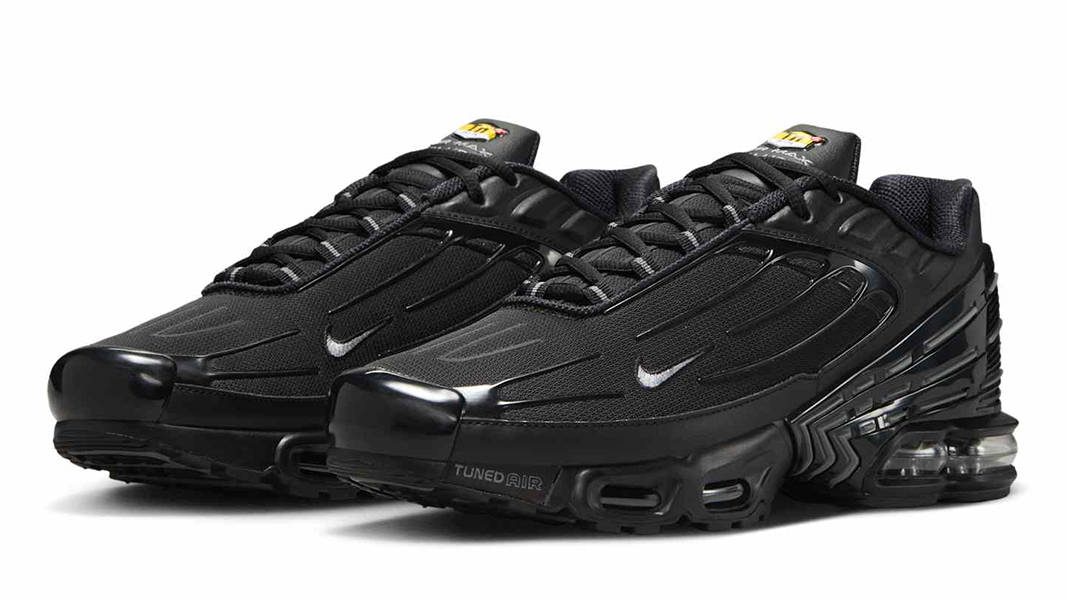Nike TN Air Max Plus 3 Black Smoke Grey IF6319-001 Side