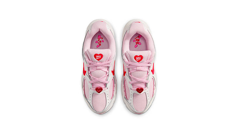 Nike V5 RNR GS Valentine’s Day White Pink IQ0221-121 middle
