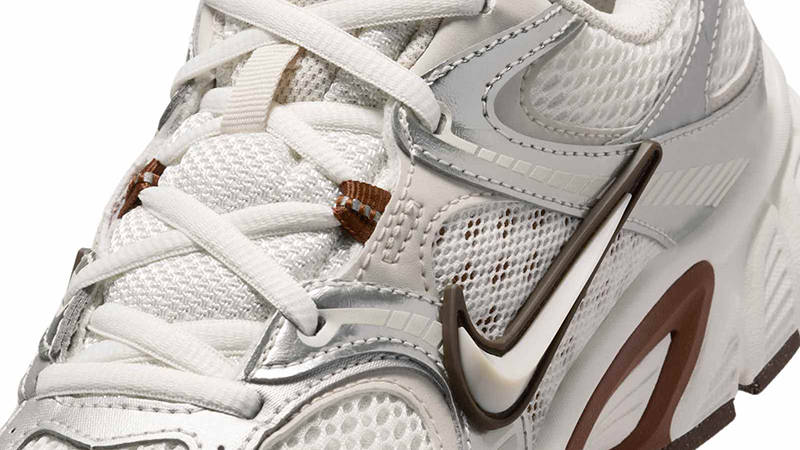 Nike V5 RNR Sail Fauna Brown HQ7901-102 Detail