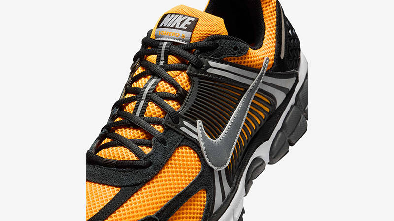 Nike Zoom Vomero 5 Sundial IF6211-700 side