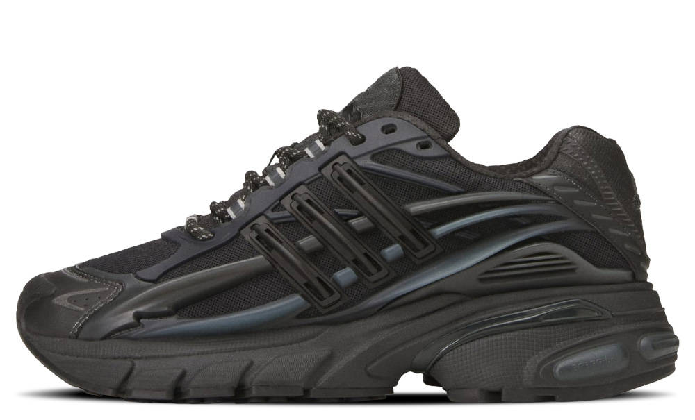Pharrell x adidas Adistar Jellyfish Triple Black