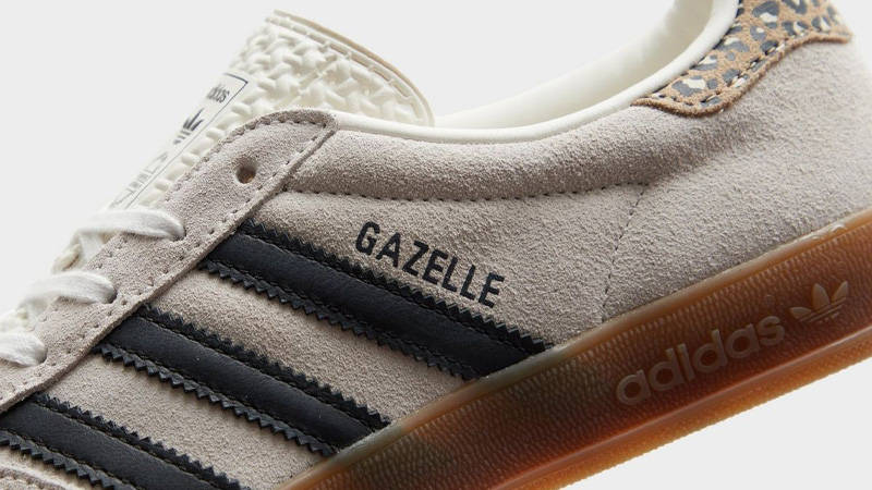 adidas Gazelle Indoor Cloud White Black Gum Closeup