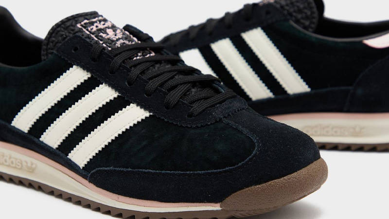 adidas SL 72 Black Sandy Pink Closeup