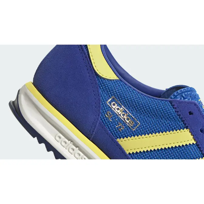 adidas SL 72 RS Semi Lucid Blue Closeup