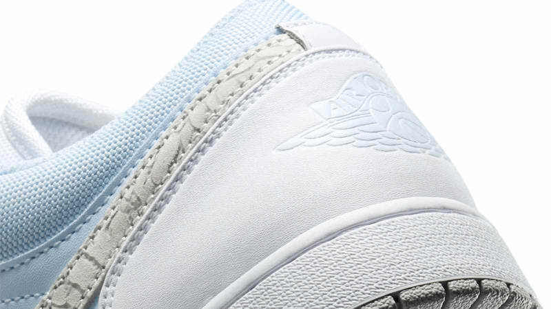Air Jordan 1 Low Blue Tint Elephant Print Closeup
