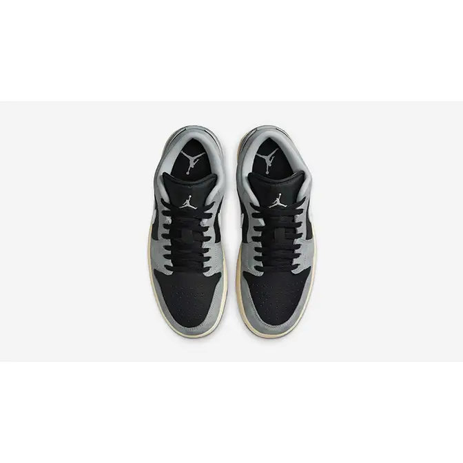 Air Jordan 1 Low Light Smoke Grey HQ2010-012 middle