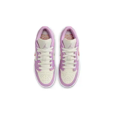 Air Jordan 1 Low SE GS Peanut Butter And Jelly Middle