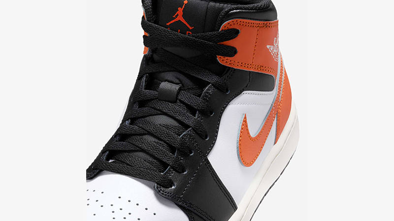 Air Jordan 1 Mid Black Toe Orange DQ8426-801 tongue