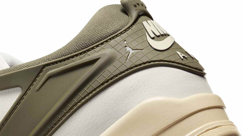 Air Jordan 4 RM Medium Olive Closeup