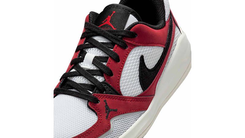 Air Jordan CMFT Era GS White Varsity Red HQ0506-106 side