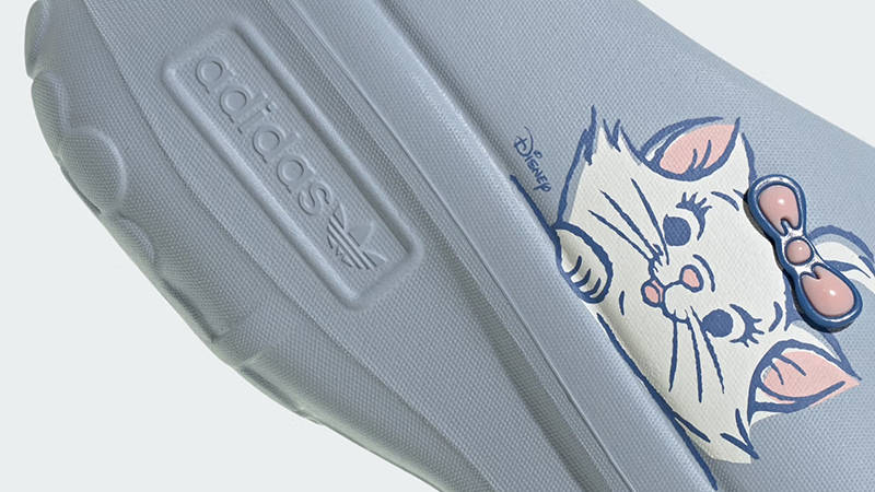 Disney’s The Aristocats x adidas Adifom Stan Mule Focus Blue JR4245 Detail