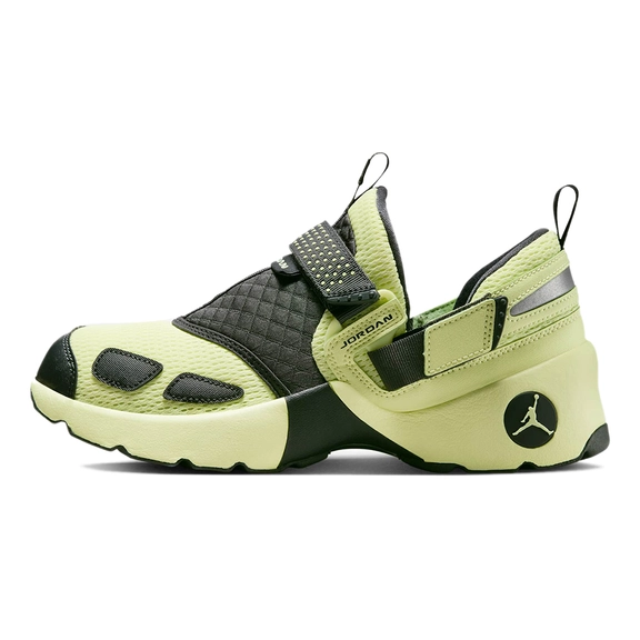 【関税込】Air Jordan Trunner LX 'Light Orewood Brown' jordan-trunner-lx-light-