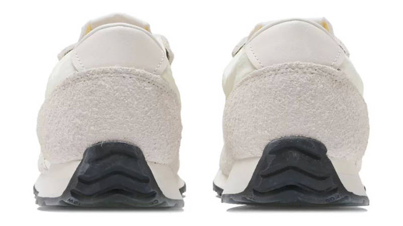 New Balance 471 Linen Angora Black Back