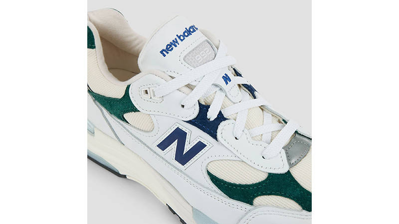 New Balance 992 White Marsh Green tongue