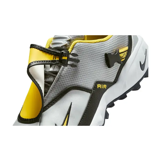 Nike ACG Phassad Yellow Zest HM7133-001 side