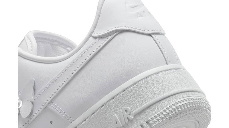 Nike Air Force 1 Low Butterfly IH4480-100 heel