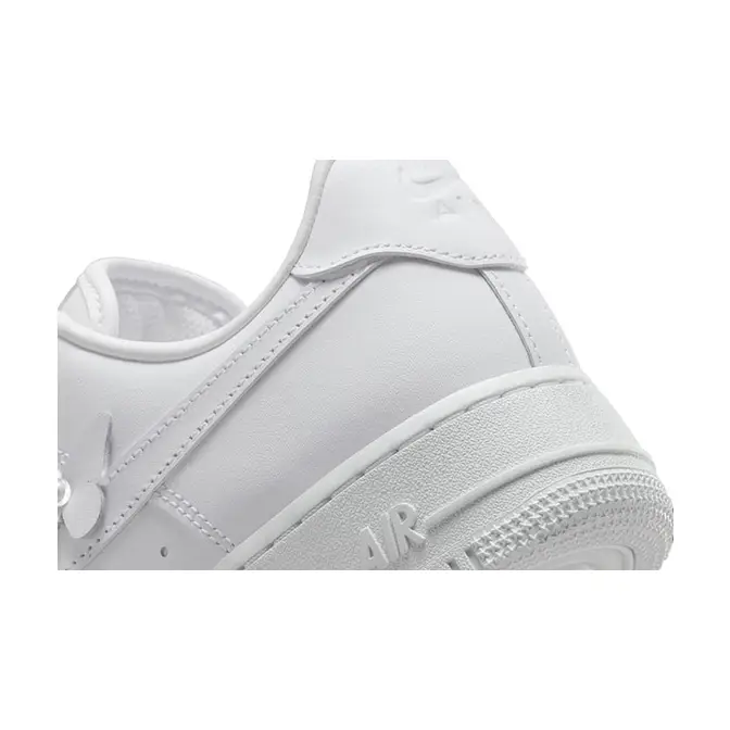 Nike Air Force 1 Low Butterfly IH4480-100 heel