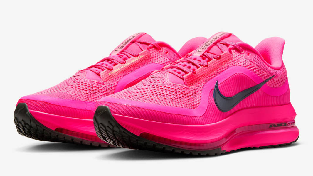 Nike Air Zoom Pegasus Premium Hyper Pink Front